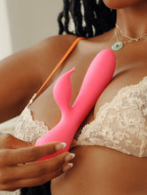 Load image into Gallery viewer, Jimmyjane Glo Rabbit Heating Vibe Pink
