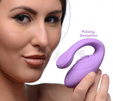 Load image into Gallery viewer, Inmi 7x Pulse Pro Pulsing Clit Stim Vibe W/ Remote
