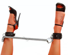 Load image into Gallery viewer, Master Series Spread Me Steel Adjustable Spreader Bar
